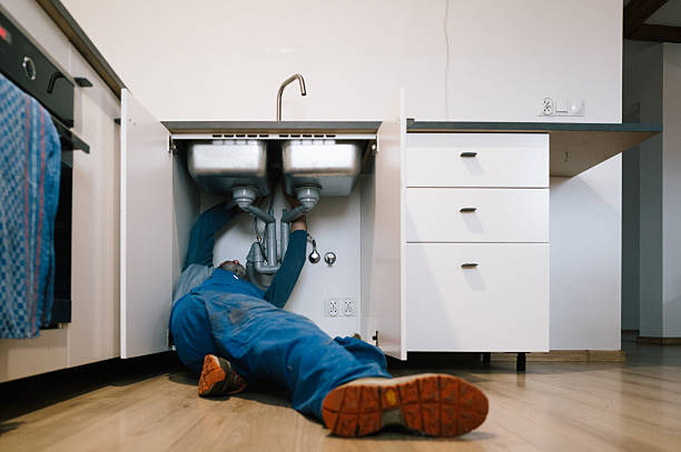 Professional Leak Detection technician working in Carbonado, WA